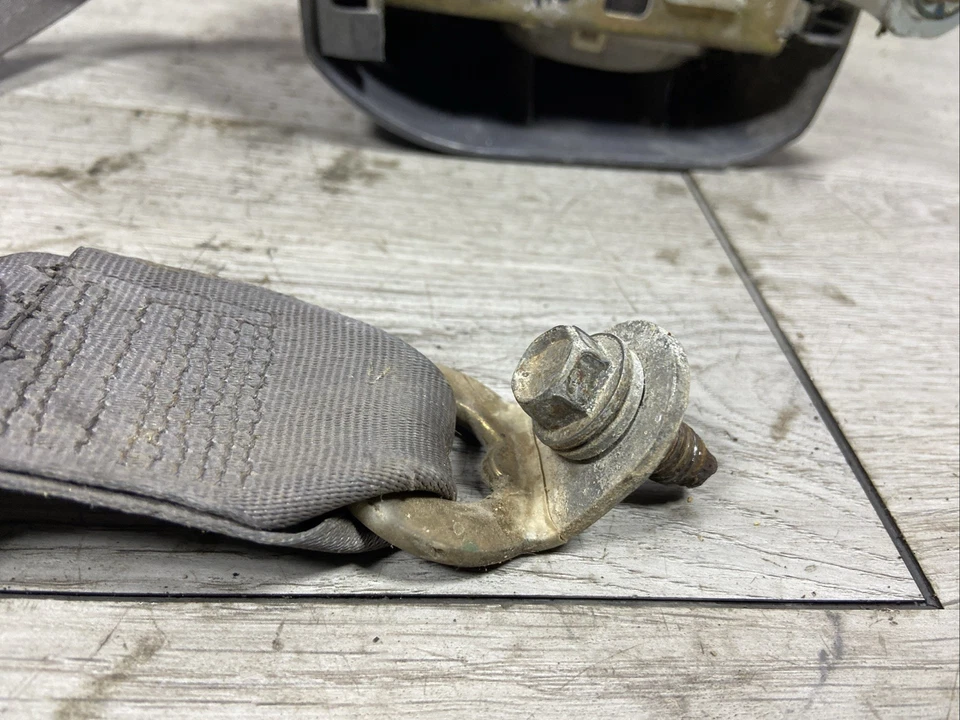 Cinturón de seguridad conductor delantero izquierdo Toyota Tacoma 95-97 retractor roble 5087 Foto 4 de 4