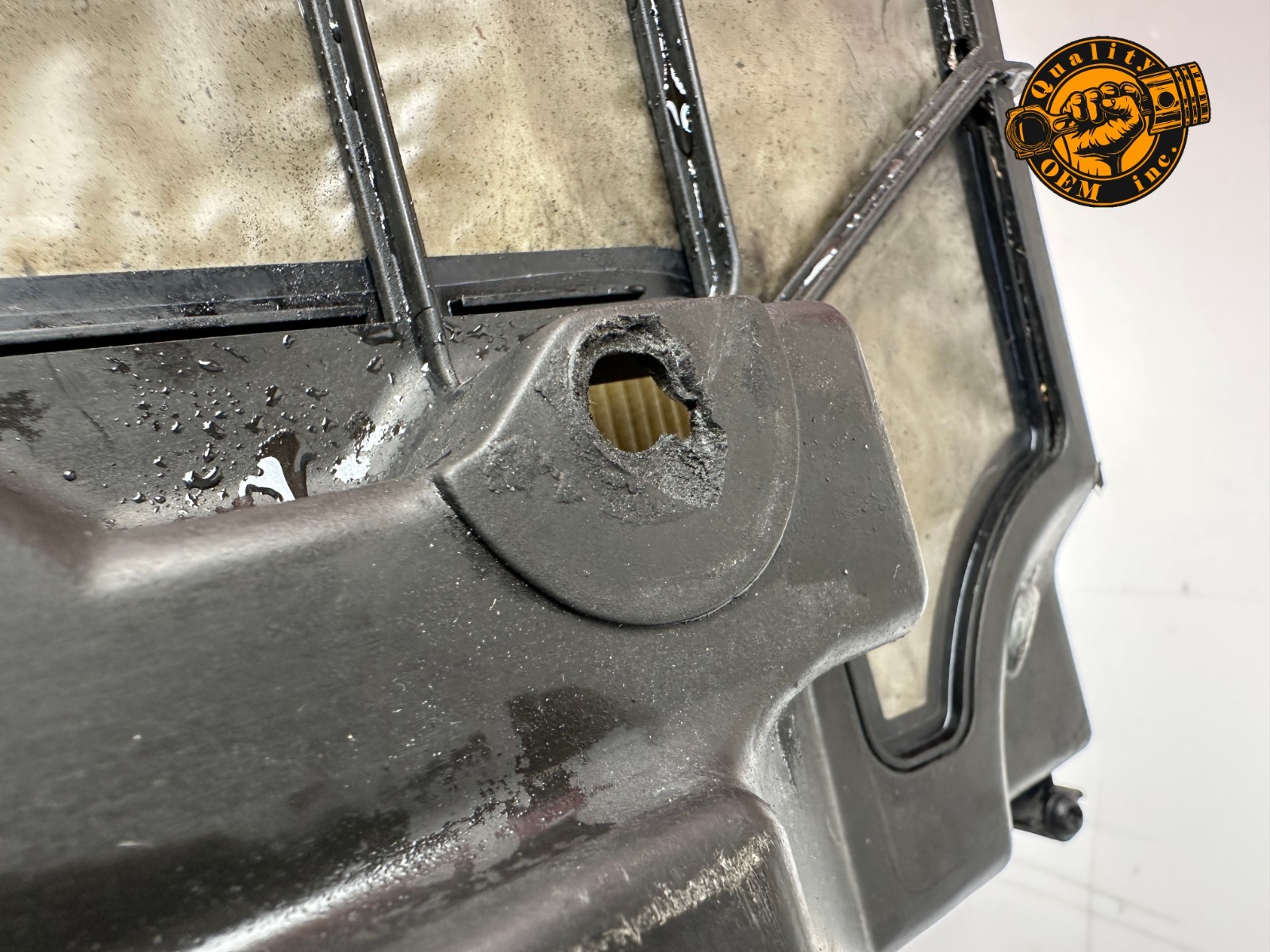 2005-2008 PORSCHE 911 3.8 ENGINE AIR INTAKE CLEANER FILTER BOX ASSEMBLY OEM 36k