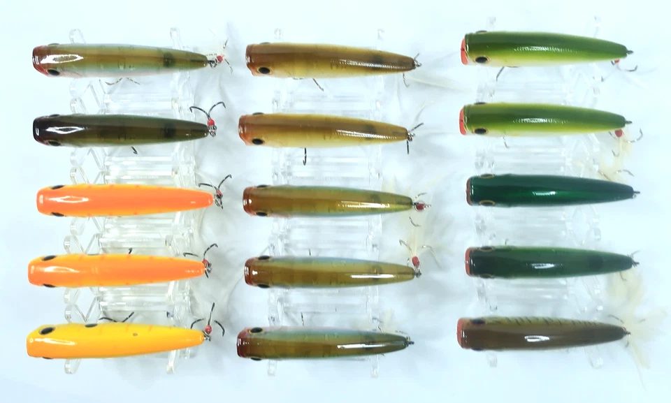 Lote de 15 Popper Lucky Craft S8 8,7 g 7,3 cm (cambio de gancho, pelado de pintura). Foto 2 de 4