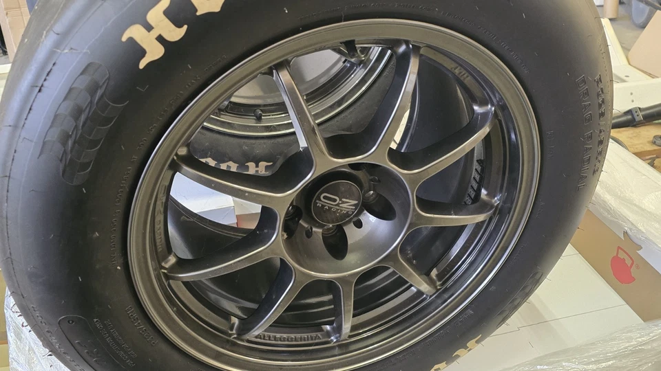 2x OZ Alleggerita Alufelgen 12x18 ET57 5x120.65 mit Hoosier 325/45 Drag Radials - Bild 3 von 4