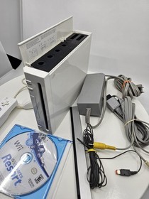 Nintendo Wii Console Cables and controller- Wii Sports Resort 🎮 Free Shippi 📦 