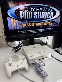 SEGA Dreamcast White Console W/ OEM Controller & Cables