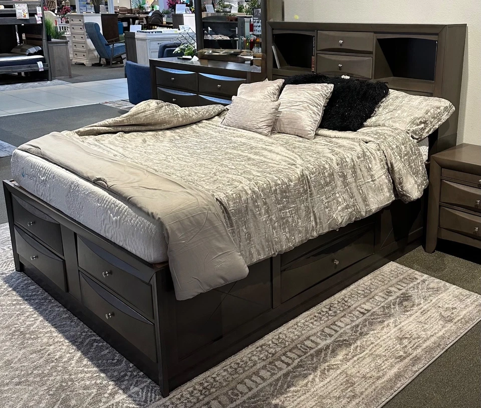 somier tamaño completo con cabecero madera almacenaje debajo muy buen estado Foto 2 de 4