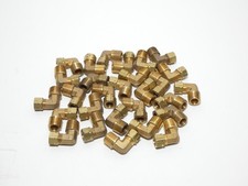 *Lot of 28* Parker Compression Brass Fitting 3/8″ Tube 90° Male Elbow