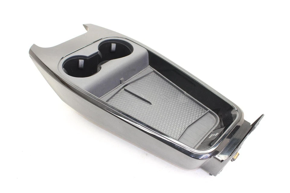 21-24 Ford Mach-E Center Console insert with Wireless Charging Station Foto 2 de 4