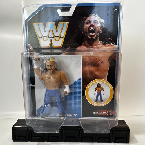 WWE Retro Series 10 Matt Hardy WITH Protective Cas...