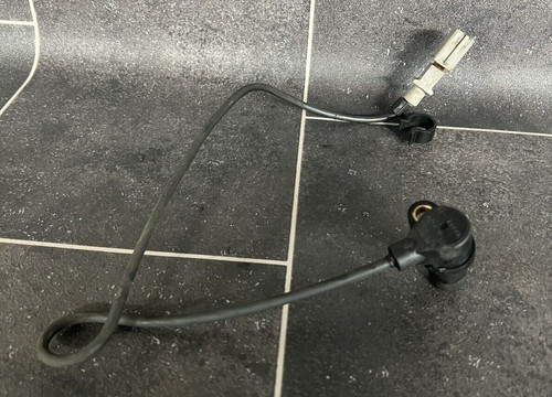 Kurbelwellensensor Impulsgeber 261210140 Audi A3 S3 8L TT 8N Seat VW Skoda BOSCH