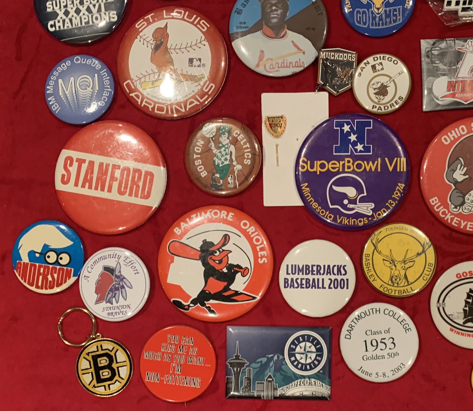 Huge Group of 86 Vintage Sports Pins Buttons Football Baseball NBA