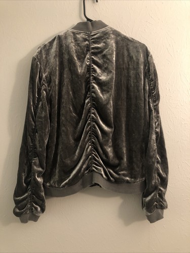 Free People Women's Jacket Size S Oversized Ruched Bomber Style Gray Velvet - Picture 5 of 9