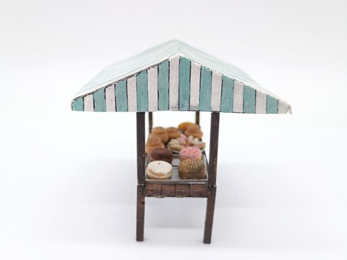 Model Market Bakery Stall With Cakes & Bread - O Scale (1:43) - Very Good Cond - Foto 6 di 12