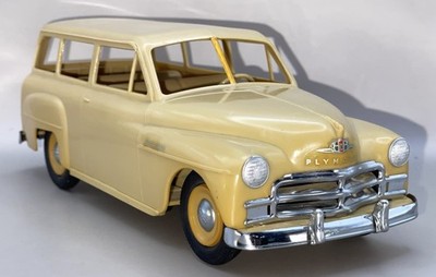 PMC Promo 1950 Plymouth Suburban Wagon 1/20 PALM BEIGE FN-VF+ Product Miniature
