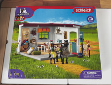 SCHLEICH 42591 Horse Tack Room Stable Extension Playset, NEW Read Description