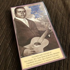 COUNTRY BLUES GUITAR Three tk