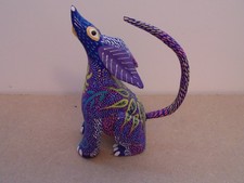 Figurine chien coloré sculpture sur bois art populaire mexicain