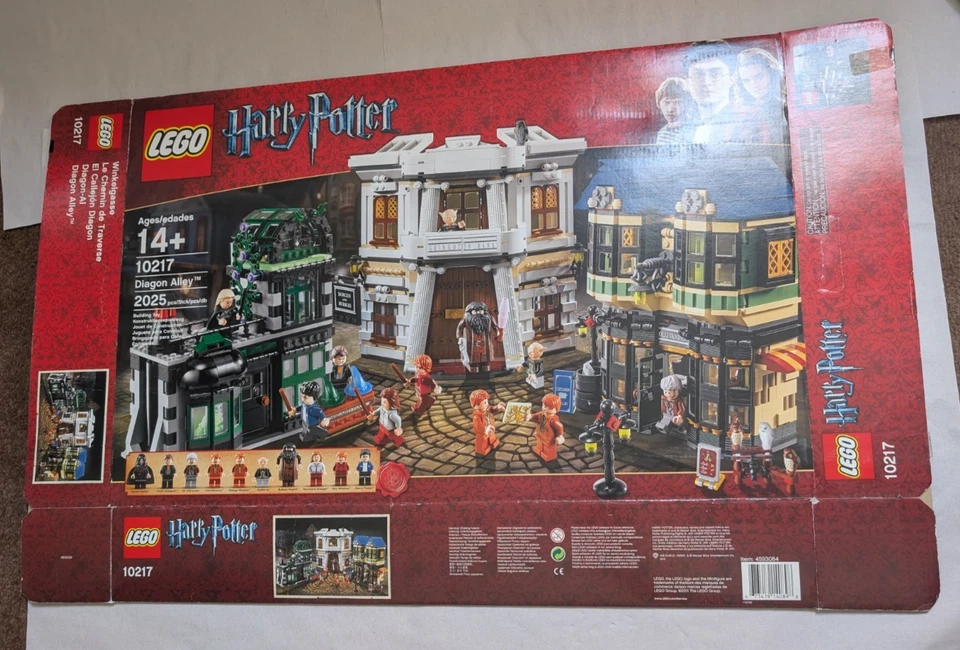 LEGO Harry Potter 10217 Diagon Alley, photo 2 of 5