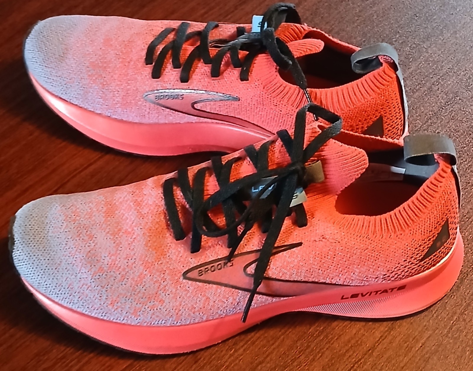 Brooks Levitate 5 Stealthfit Sneakers Women 8 Hot Pink/Blue Performance Shoes thumbnail 3