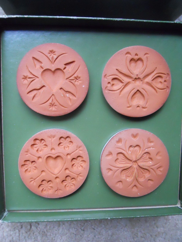 2! Vintage Set, 4 Curt Wagner Scandinavian Ceramic Cookie Molds + Recipe Book. - Picture 10 of 10