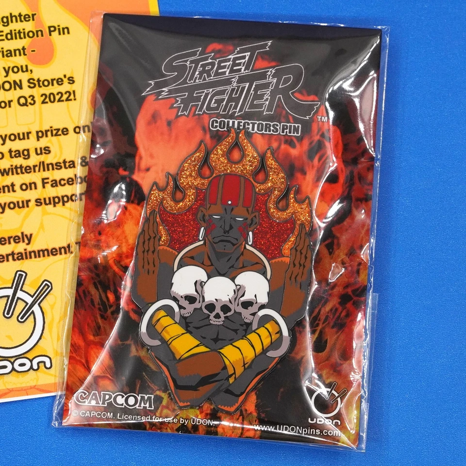 Prendedor UDON Street Fighter Dhalsim GLITTER Edición Limitada Esmalte Coleccionista Foto 2 de 3