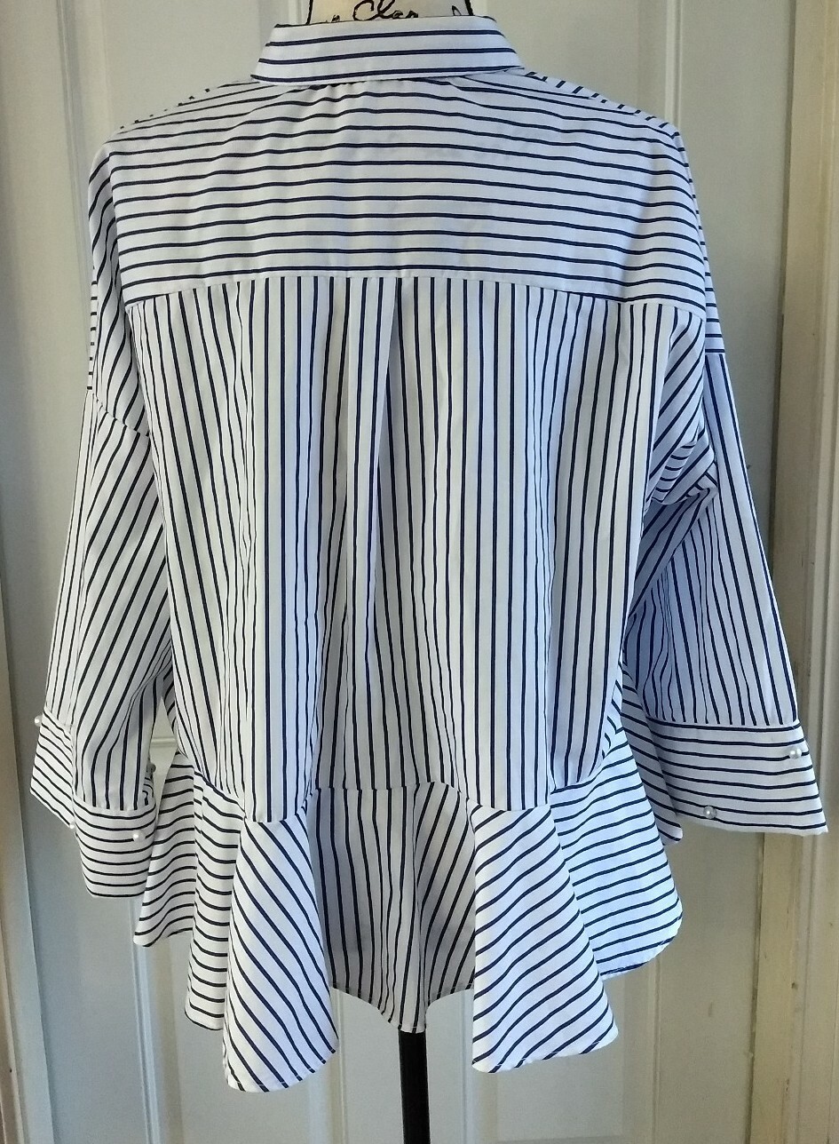 Zara Basic Collection White Blue Pin Stripes Butt… - image 6