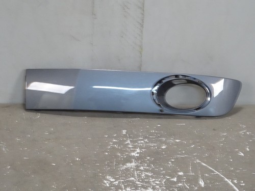 - VW T5 Stoßstange blende leiste vorne 7E5807489 Links 2009-2015