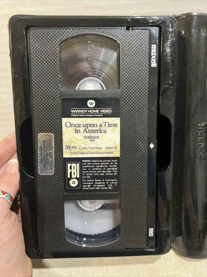 Once Upon A Time In America - 2 VHS Tapes ( 1968 ~ 1969 ) With Clamshell Case - Image 4 of 4