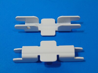 Rubbermaid Configurations Lot of 2 Upight Connector Clip White 2066536 Closet