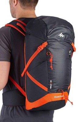 Quechua Forclaz Air 30 Liter Rucksack, Rucksack mit Regenschutz in Pink-Blk