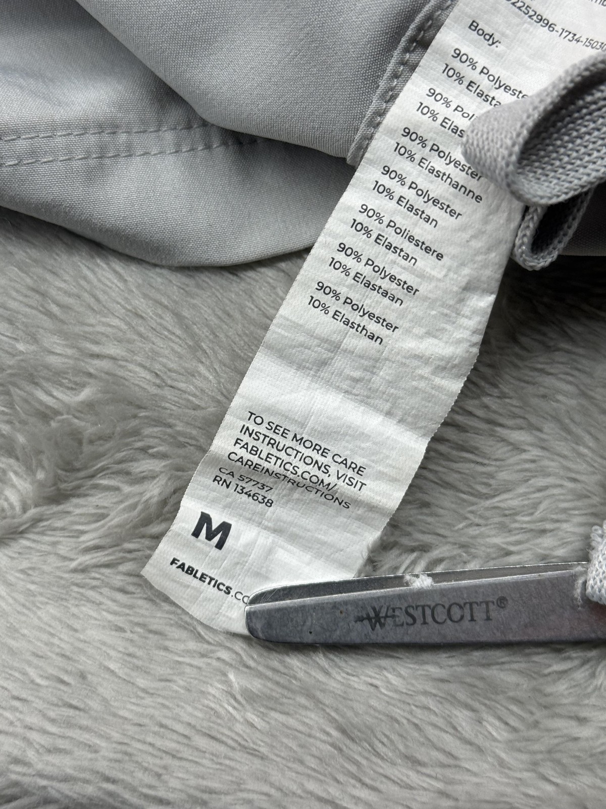 Fabletics Shorts Mens Medium Gray Fundamental II … - image 4