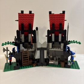 LEGO 6048 Dragon Knights Majisto's Magical Workshop 100% Complete + Instructions