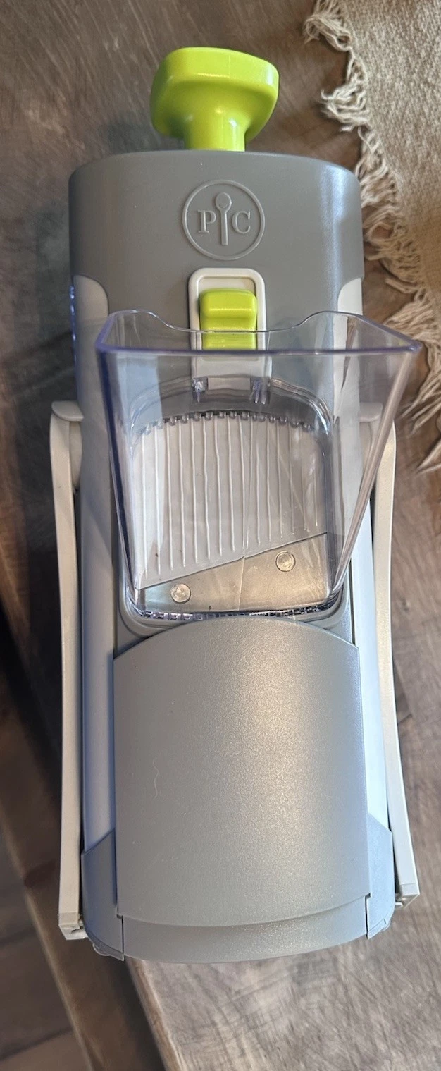 Pampered Chef’s UPRIGHT Rapid-Prep Mandolin. New Out Of Box.