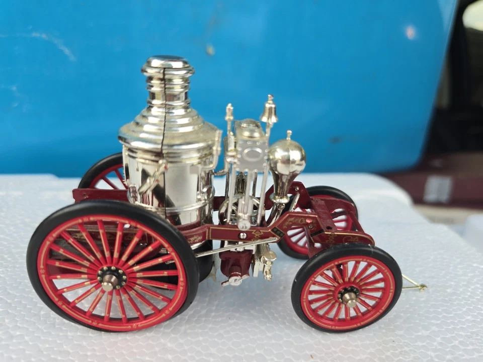 1886 American LaFrance Silsby-Manning Fire Steamer Die-Cast Model - Image 2 of 4