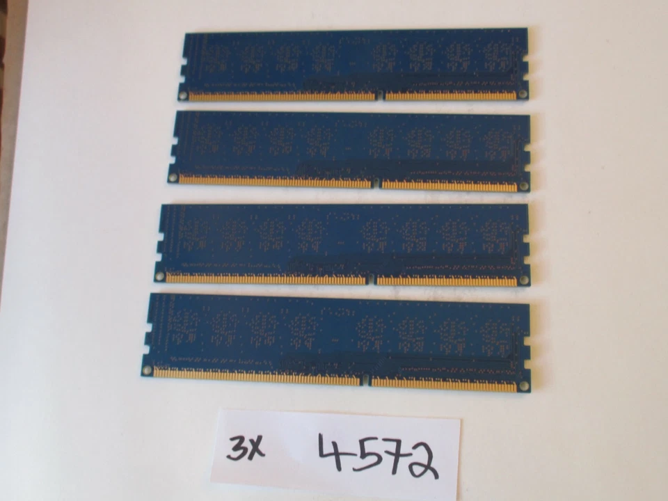 Hynix HMT325U6CFR8C-H9 4x2Gb=8Gb PC3-10600 1333Mhz DDR3 Desktop Memory RAM 4572 - Image 2 of 4