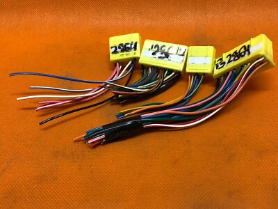 WIRING HARNESS PLUG CONNECTOR 04 MITSUBISHI LANCER MTX MODULE ECU ECM MN132864