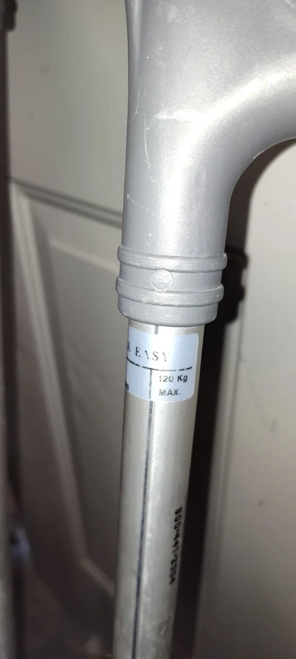 Muletas 2 piezas medio puño antebrazo aluminio altura ajustable 120 Kg adulto Foto 3 de 3