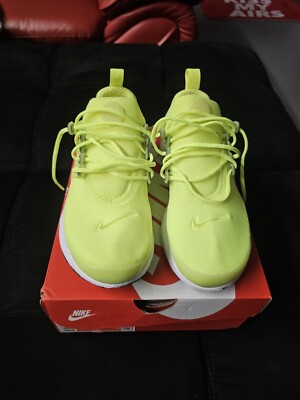 Size 5 - Nike Air Presto Volt Grade School 