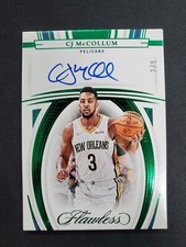 2022-23 FLAWLESS CJ McCOLLUM FLAWLESS AUTOGRAPH EMERALD /5