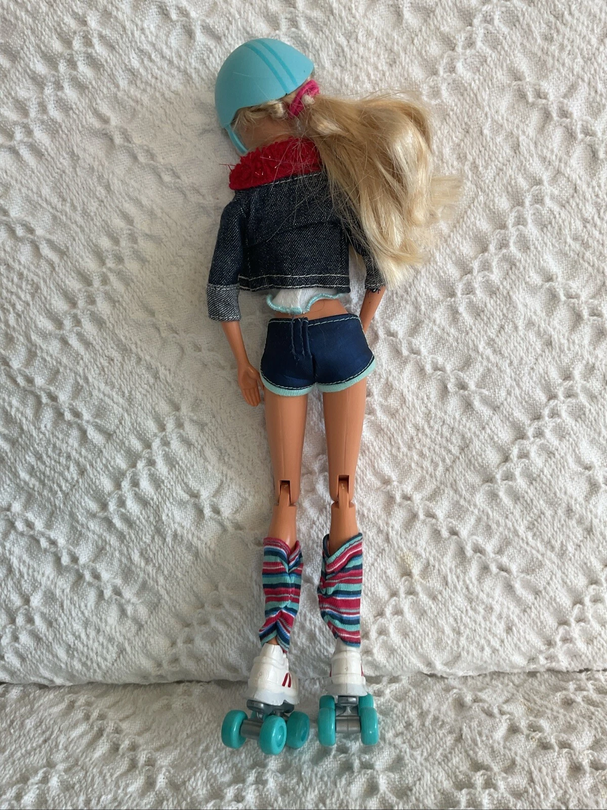 mattel fashion scene my scene clothes roller blades 