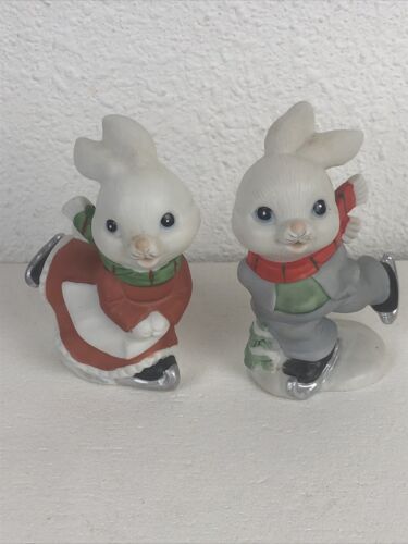 Vintage Homco Figurines Bunny Rabbit Boy Girl Ice Skating Winter Taiwan #5305 - Picture 1 of 5