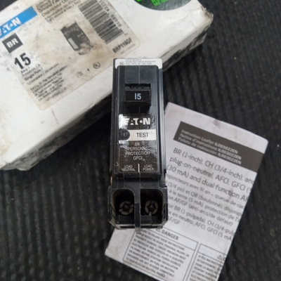 #ad Eaton BR BRP115GF gfi plug on Neutral 1 pole15 amp ground fault circuit breaker $39.00