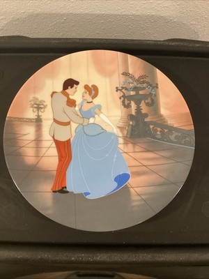 Disney Cinderella  So This Is Love  Collector Plate 1989 Bradford Exchange