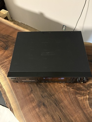 Sony DTC-670 Professional DAT Recorder Tape Deck. Tested, Working Order - Afbeelding 4 van 12