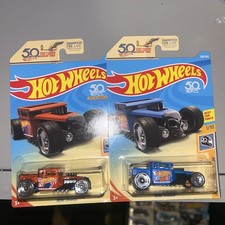 Hot Wheels 50th Anniversary Bone Shaker SET (Blue & Copper) Race Team 2018
