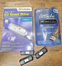 Lot of 5 Flash Drives Used And New Sandisk Cruzer 4G, 1G, PNY 4G, Verbatim - 1G