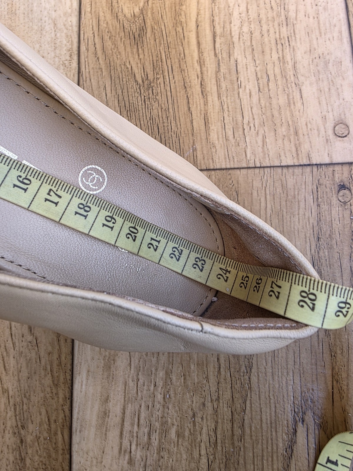 CHANEL INTERLOCKING CC LEATHER BALLET FLATS SIZE 37 EU, 6.5 US, 4 UK  thumbnail 14