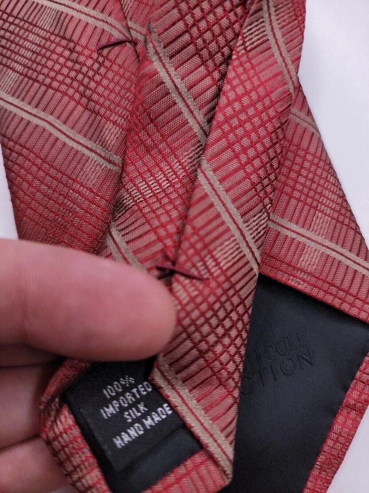 Corbata formal Kenneth Cole Reaction para hombre 57"Lx3,5"W roja/bronceada Foto 4 de 4