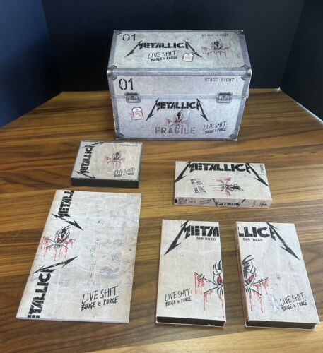 METALLICA LIVE SHIT: BINGE & PURGE Box with 3 VHS, 3 CDs & Book