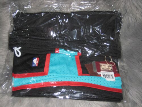 BNWT New NBA Swingman MEMPHIS GRIZZLIES retro throwback shorts - Picture 3 of 5