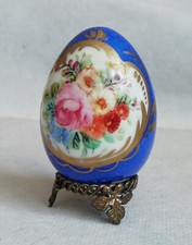 UOVO ANTICO LIMOGES DIPINTO CON FIORI BASE IN BRONZO