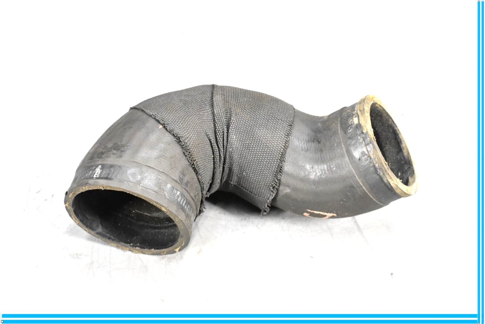 Bentley Continental GT Right Lower Charge pipe P/N 3W0145832E
