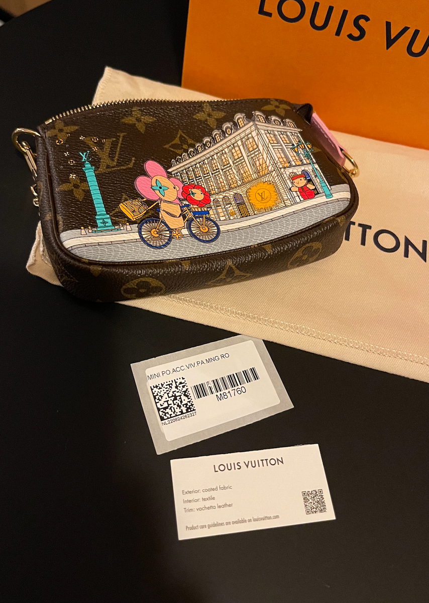 NEW Louis Vuitton LV Holidays Vivienne Paris Pink Pouch Mini NEW Louis Vuitton LV Holidays Vivienne Paris Pink Pouch Mini